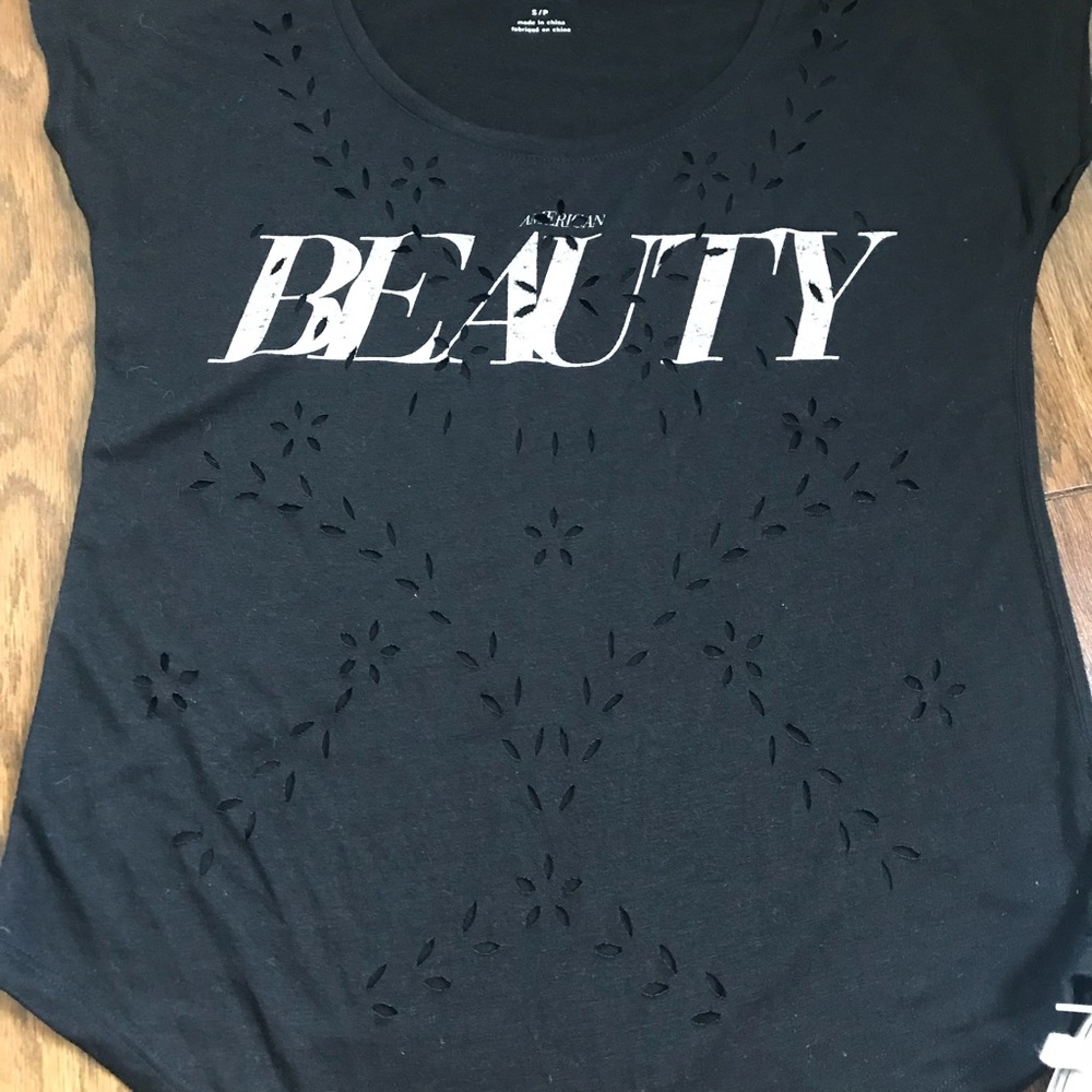 Textured graphic tee - Picture 2 of 2
